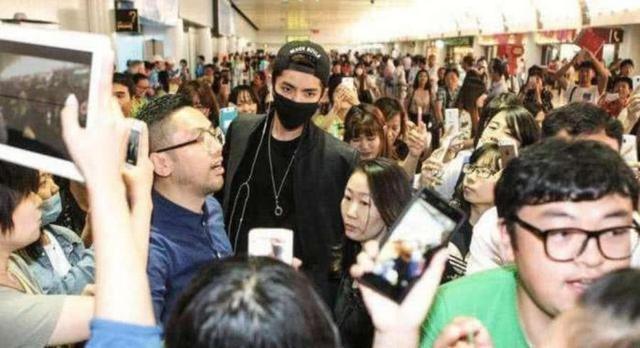 薛之謙最新接機視頻，科技與生活完美融合的高科技體驗之旅