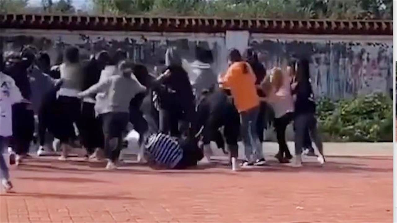 綏化貼吧熱議群架事件，學(xué)習(xí)改變命運(yùn)，自信引領(lǐng)未來背后的力量