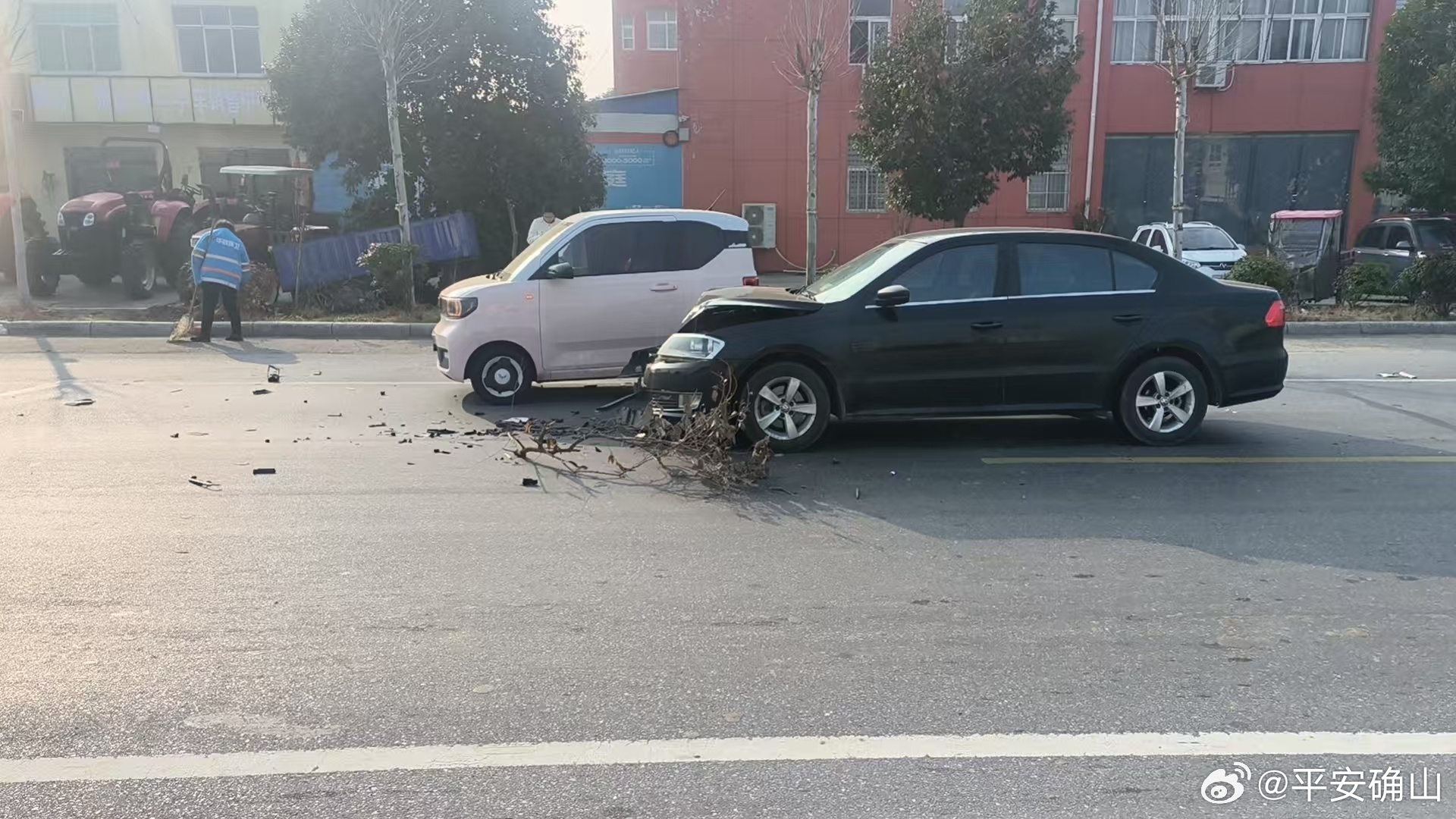 滑縣車禍?zhǔn)录疃确治雠c觀點(diǎn)闡述，2025年最新事故回顧